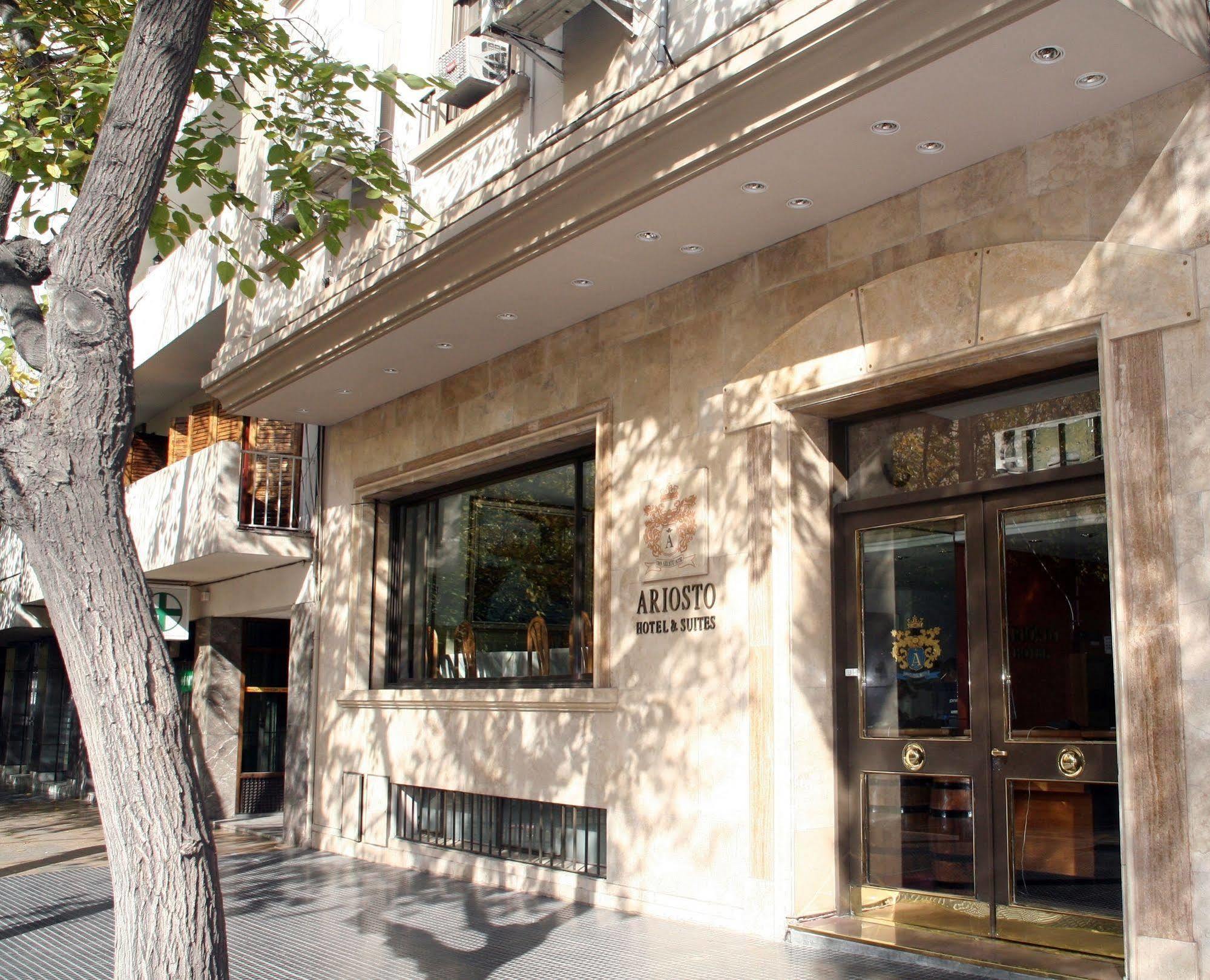 Hotel Ariosto Мендоса Екстериор снимка
