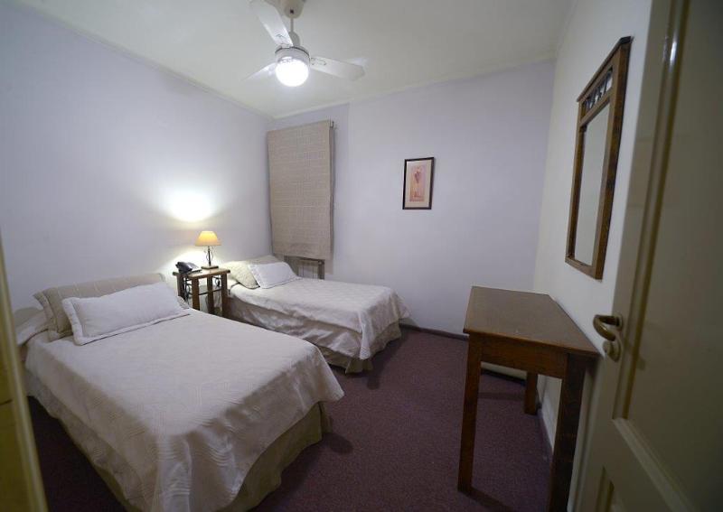 Hotel Ariosto Мендоса Екстериор снимка
